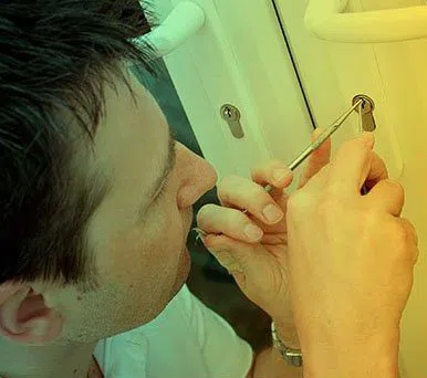 Universal Locksmith Store Swansea, MA 508-343-8277 Universal Locksmith Store Swansea, MA 508-343-8277 - 5-Locksmith-around-Me